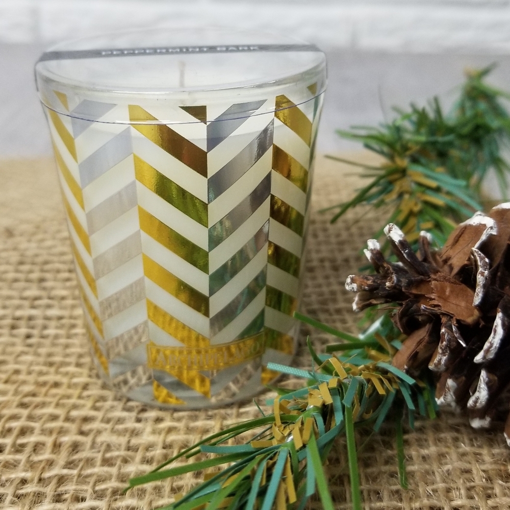 Archipelago Peppermint Bark Votive